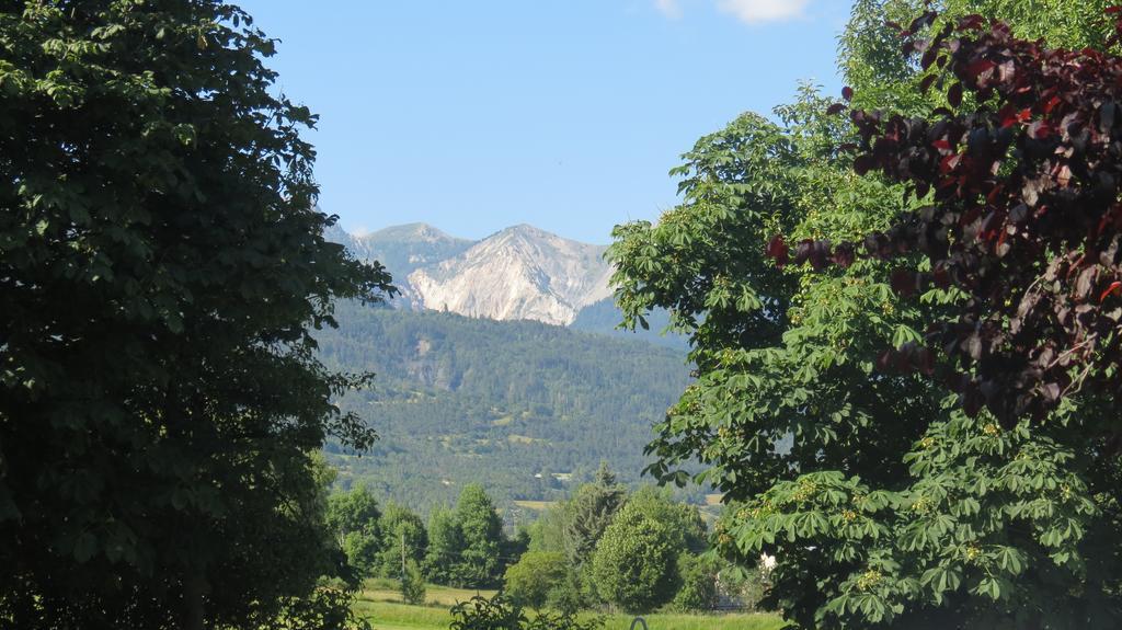 Hotel Camping La Tour Embrun Exteriér fotografie